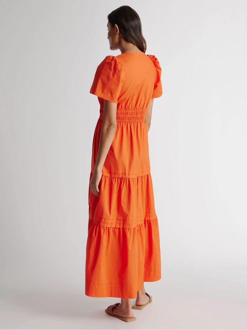 Quince Organic Poplin Cotton Tiered Maxi Dress in Vermilion Red Small Resort - Picture 7 of 14